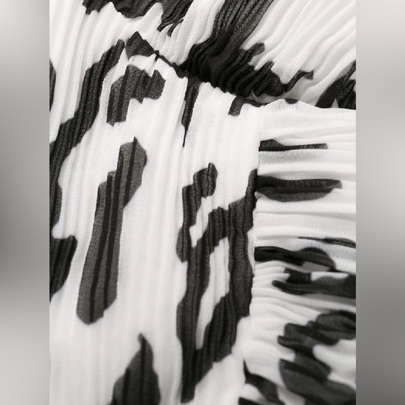 SELF PORTRAIT Leopard-print Plissé-chiffon Mini Dress In White | Black Sz 2 - Picture 6 of 10